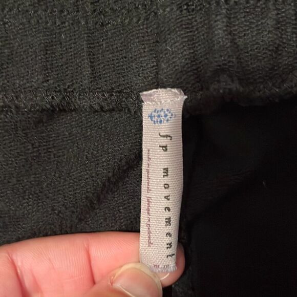 Free People Movement Black Sunny Skinny Sweat Pants Medium - Picture 4 of 8